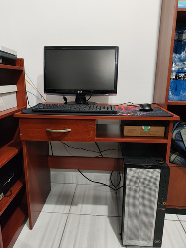 Pc Con I7 4790 En Deepcool Matrex55 Incluye Monitor LG 20 . (Usado)