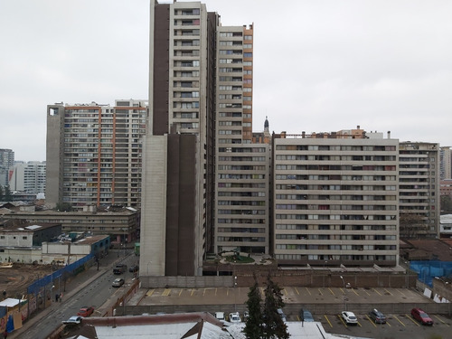 Buen Departamento Cercano Metro Unversidad De Chile