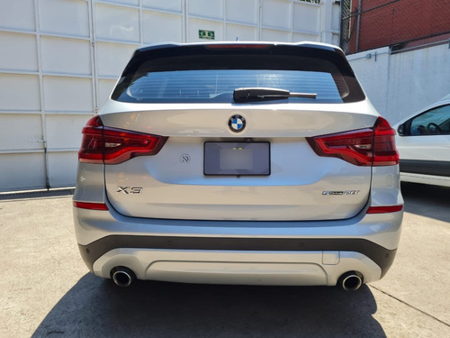 BMW X3 2.0 sDrive20iA At