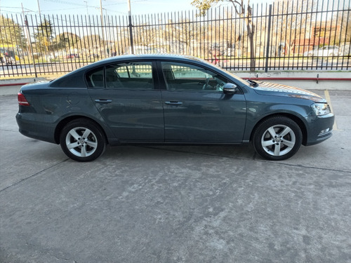 Imagen 6 de 9 de Volkswagen Passat 1.8 Tsi Confort 2014