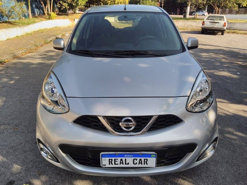Imagem 3 de 10 de Nissan March 1.6 Sv 16v Flex 4p Manual