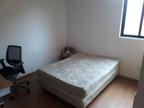 Imagen 6 de 8 de Hermoso Apartamento Ubicado En Zona Tranquila
