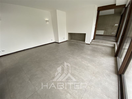 Exclusiva Casa En Venta 5d Cerca Sport Francés En Vitacura