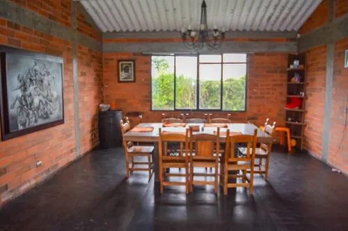 Casa Campestre En Arriendo Via Chinchina (279059917).