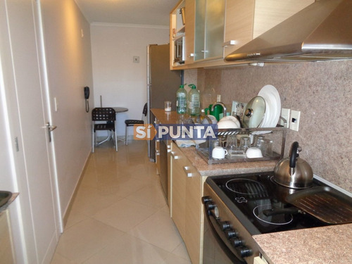 Imagen 11 de 26 de Amplio Apartamento 3 Dormitorios 3 Baños En Suite En Aidy Grill