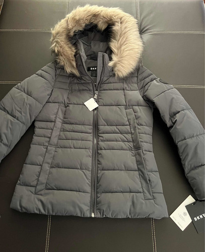 Chamarra Para Dama Dkny Talla Chica Gris Nueva Y Original