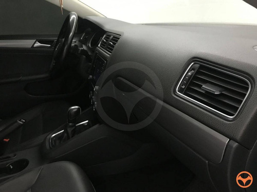 Imagem 14 de 15 de Volkswagen Jetta 1.4 16v Tsi Comfortline Gasolina 4p