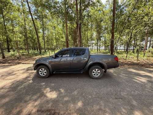 Mitsubishi L200 3.2 Triton Hpe Cab. Dupla 4x4 4p