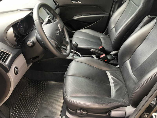 Hyundai Hyundahb20s 1.6a Prem