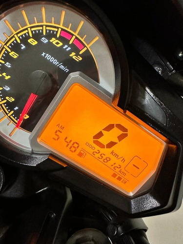 Imagen 25 de 25 de Benelli Tnt 15 Usada = 0km Permutas Dni 12/18
