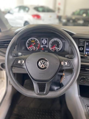 Imagem 12 de 13 de Volkswagen Virtus 1.6 Msi Total Flex Manual