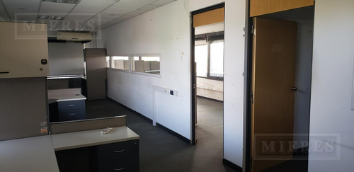 Oficinas En Alquiler En Edificio Uruguay 1 - Calle Uruguay Y Acceso Tigre, San Isidro
