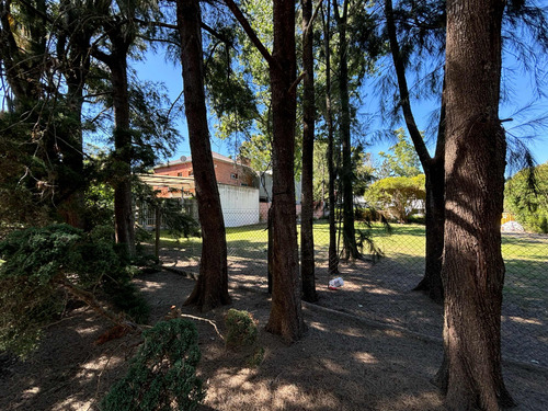 Lote En Barrio Carmencito Excelente Ubicación
