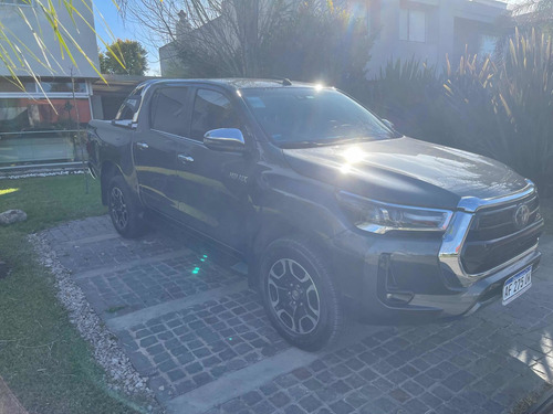 Imagen 4 de 9 de Toyota Hilux 2022 2.8 Cd Srx 177cv 4x4 At