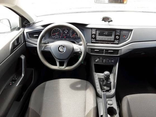 Imagem 3 de 9 de Volkswagen Polo 1.0 Mpi Total Flex Manual