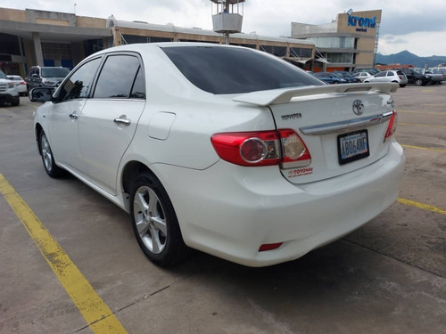 Imagen 5 de 17 de Toyota Corolla Gli