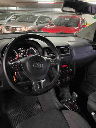 Imagen 13 de 14 de Volkswagen Suran 2013 1.6 Imotion Highline