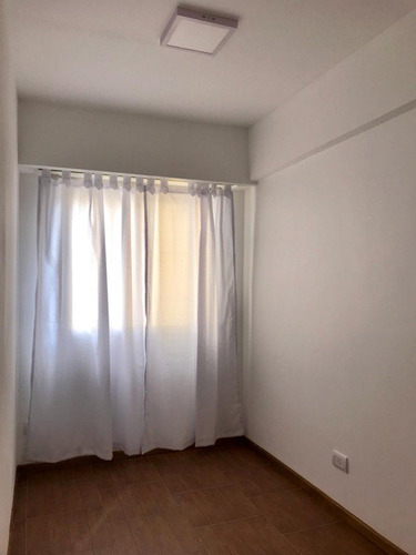 Imagen 11 de 12 de Venta 3 Ambientes Con Balcon - Zona Centro