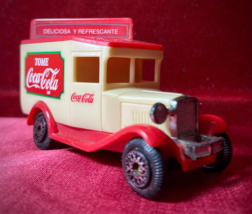 Camionsito De Coca Cola A Escala 1/72