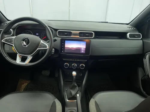 Renault Duster 1.3 ICONIC AT 4X2