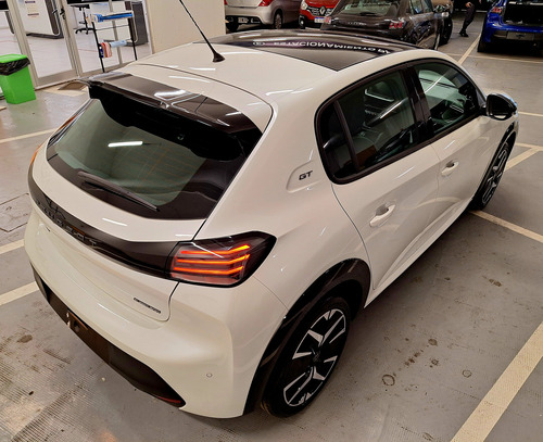 Peugeot 208 1.0T Gt