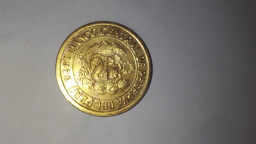 Imagen 2 de 2 de Moneda De Peru Año 1976