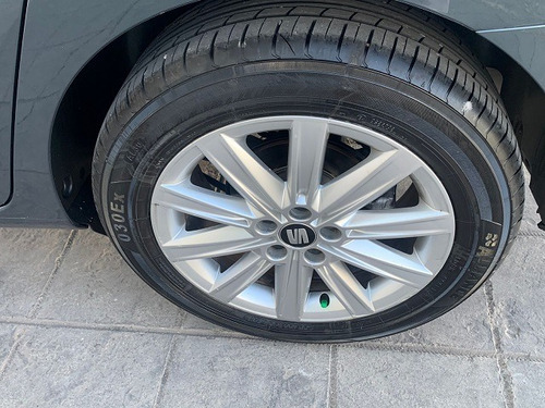 Imagen 5 de 13 de Seat Toledo Style 1.4 4 Puertas
