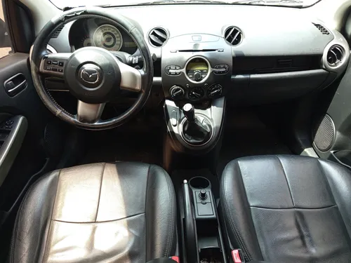 Mazda 2 1.5 15hap mecánico