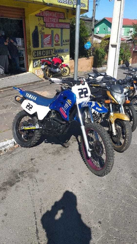 Imagem 10 de 11 de Yamaha Dt 200