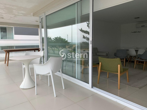 Imagen 2 de 28 de Venta Apartamento 3 Dormitorios, Playa Mansa, Punta Del Este