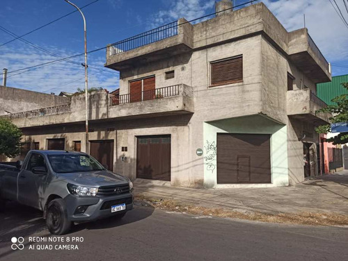 Casa Para 2 Familias En Venta En Lomas Del Mirador