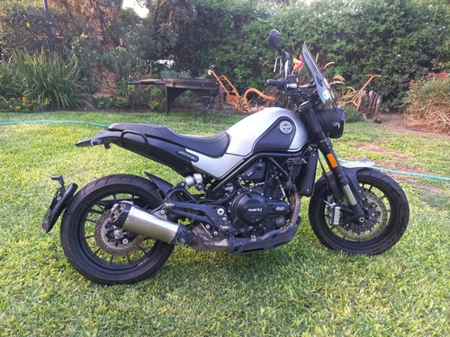 Benelli Leoncino 500
