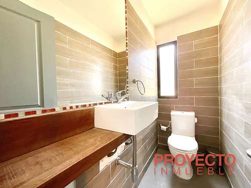 Casa Condominio Cerrado - Alto Macul / Oportunidad De Precio
