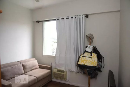 Apartamento À Venda Na Rua Visconde De Asseca, Taquara, Rio De Janeiro - Rj - Liv-9871