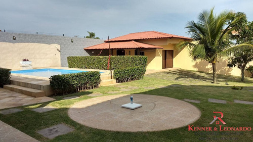 Imagem 1 de 21 de Casa Em Itaipuaçu Com 4 Quartos, Piscina E Churrasqueira - 448