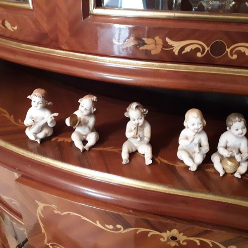 Estatuas De Capodimonte