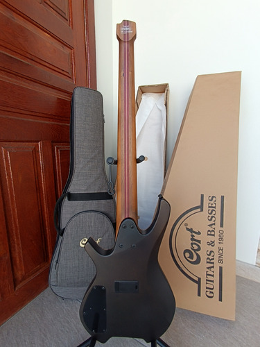 Baixo Cort Headles 5 Cordas Ativo/passivo Com Bartolini Zero Destro Marrom Laqueado 5 (Usado)