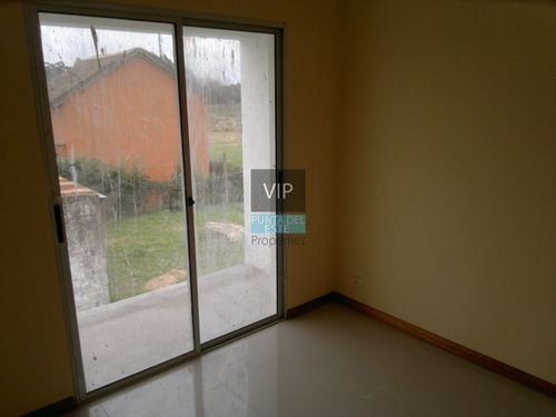 Vendo Apto A Estrenar En Maldonado- Ref: 91