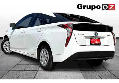 Toyota Prius 1.8 Premium Cvt