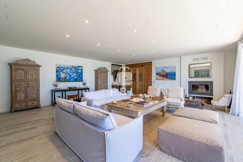 Casa De 3 Dormitorios En Barrio Privado - Ref : Pbi3239