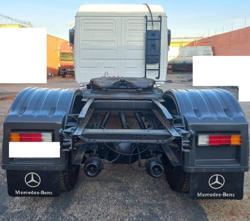 Imagem 8 de 11 de Mercedes Benz 1634 2009 4x2 (filé)