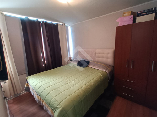 Departamento En Venta De 1 Dorm. En Maipú