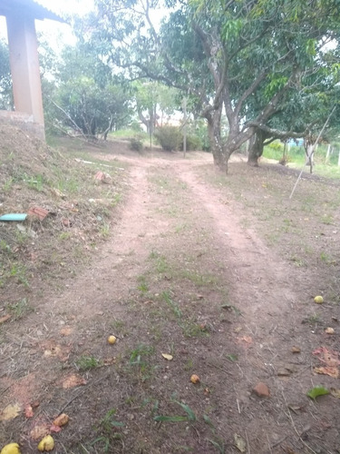 Chácara Em Alumínio - Sp