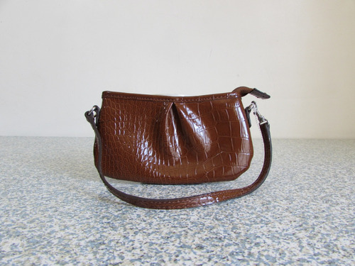 Liz Claiborne Bolsa Clutch /  Saldo 038