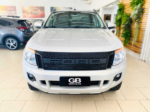 Imagem 2 de 12 de Ford Ranger 3.2 Limited 4x4 Cd 20v Diesel 4p Aut 2015