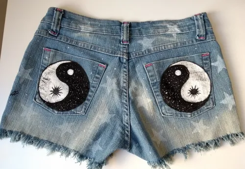 Short preto customizado 2025