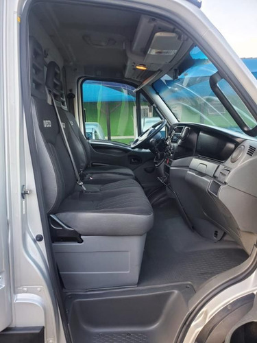 Iveco Daily 35s14 Diesel Chassi Cabine Turbo Intercooler