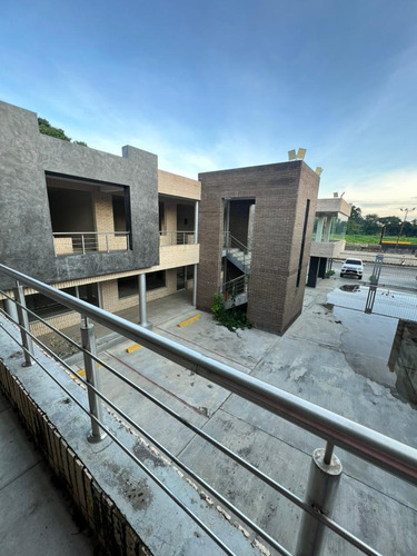 Local Comercial En Venta En Cc Corso Xpress San Diego, Vía Las Morochas