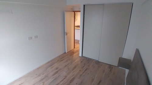 Excelente Departamento Un Dormitorio 6 E/ 65 Y 66