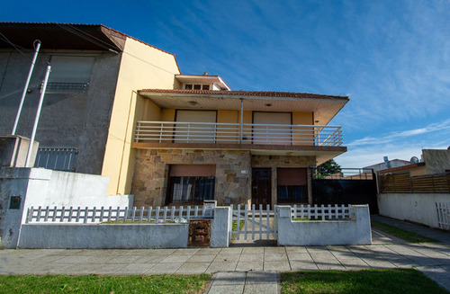 Venta Casa 5 Amb Parque Cochera Faro Norte